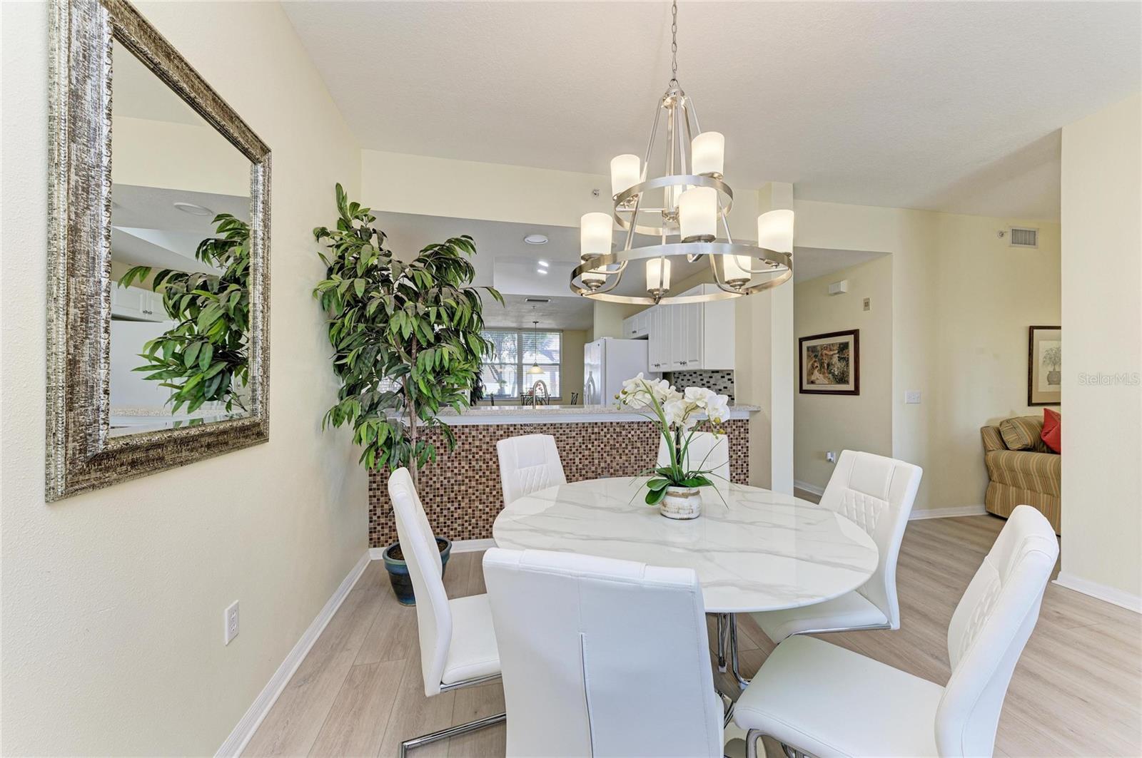 HERITAGE OAKS- VERANDA 7 - Residential