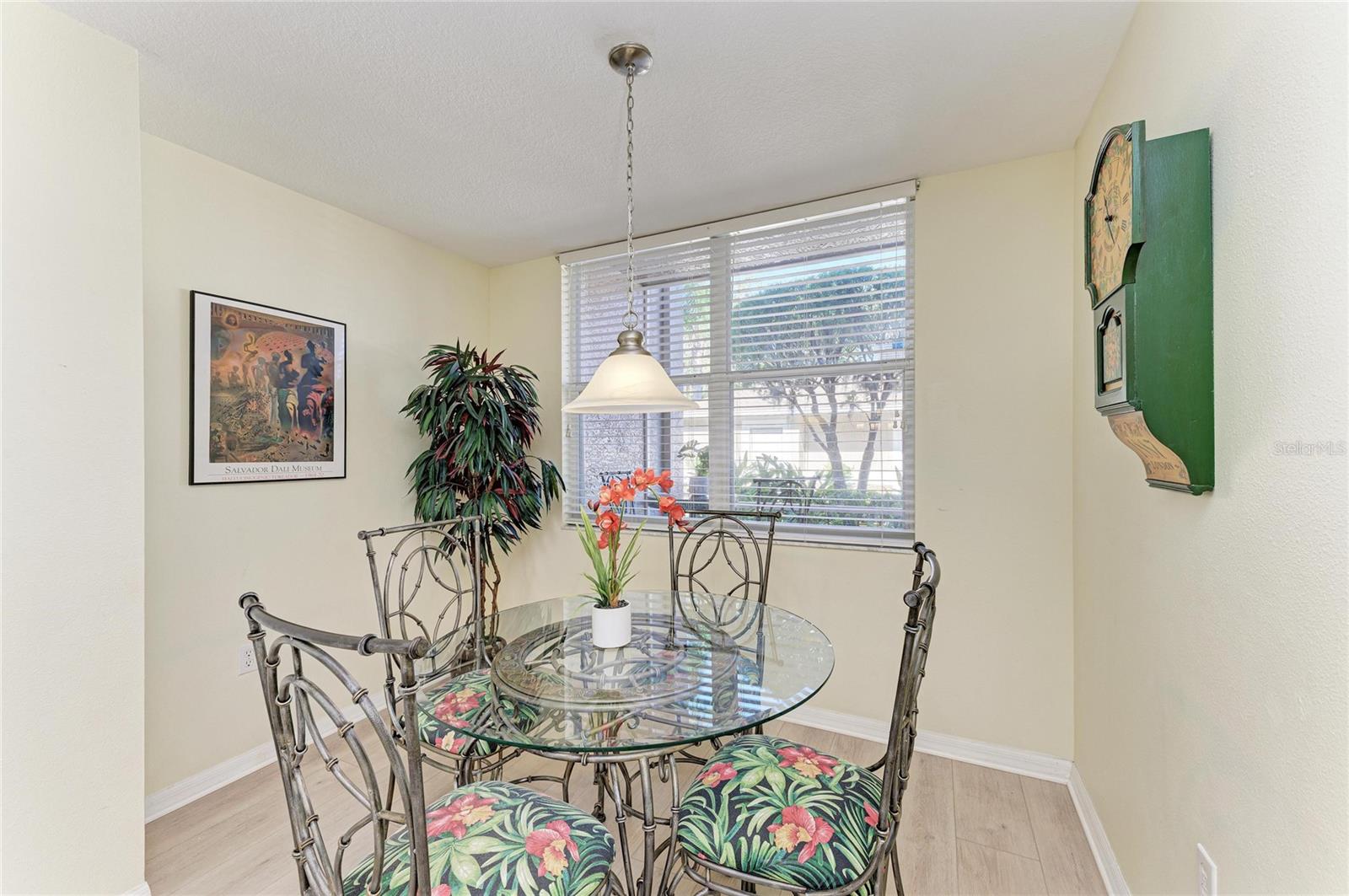 HERITAGE OAKS- VERANDA 7 - Residential