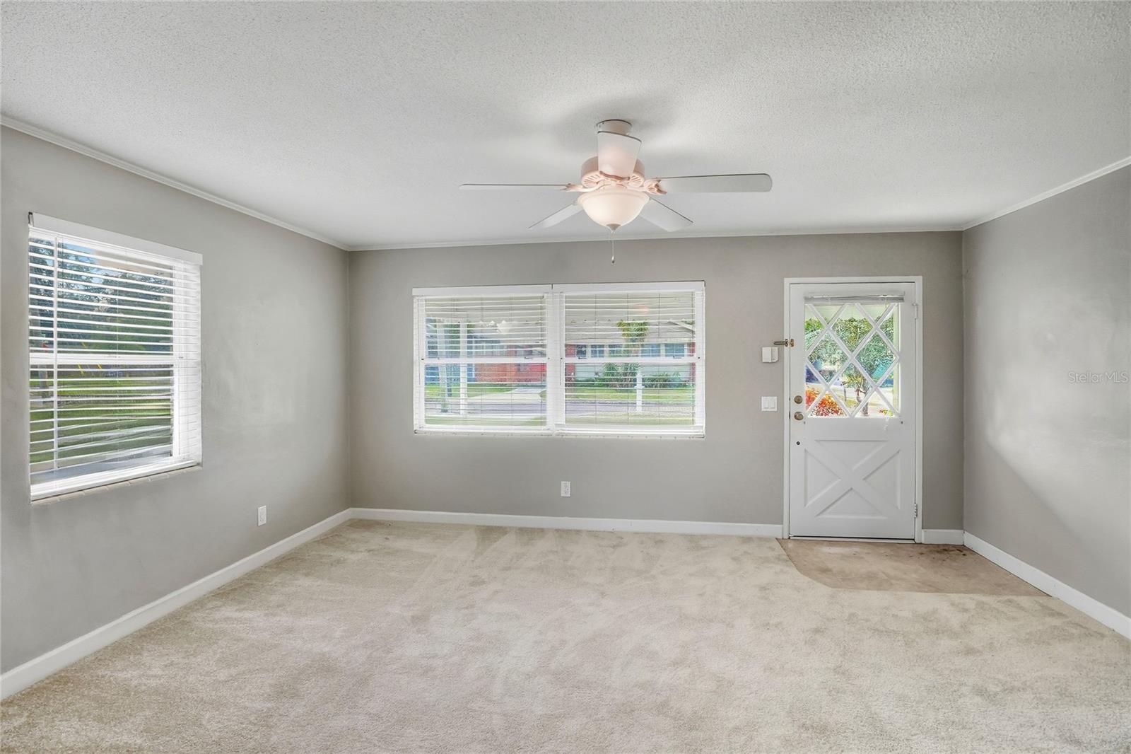 DIXIELAND REV - Residential