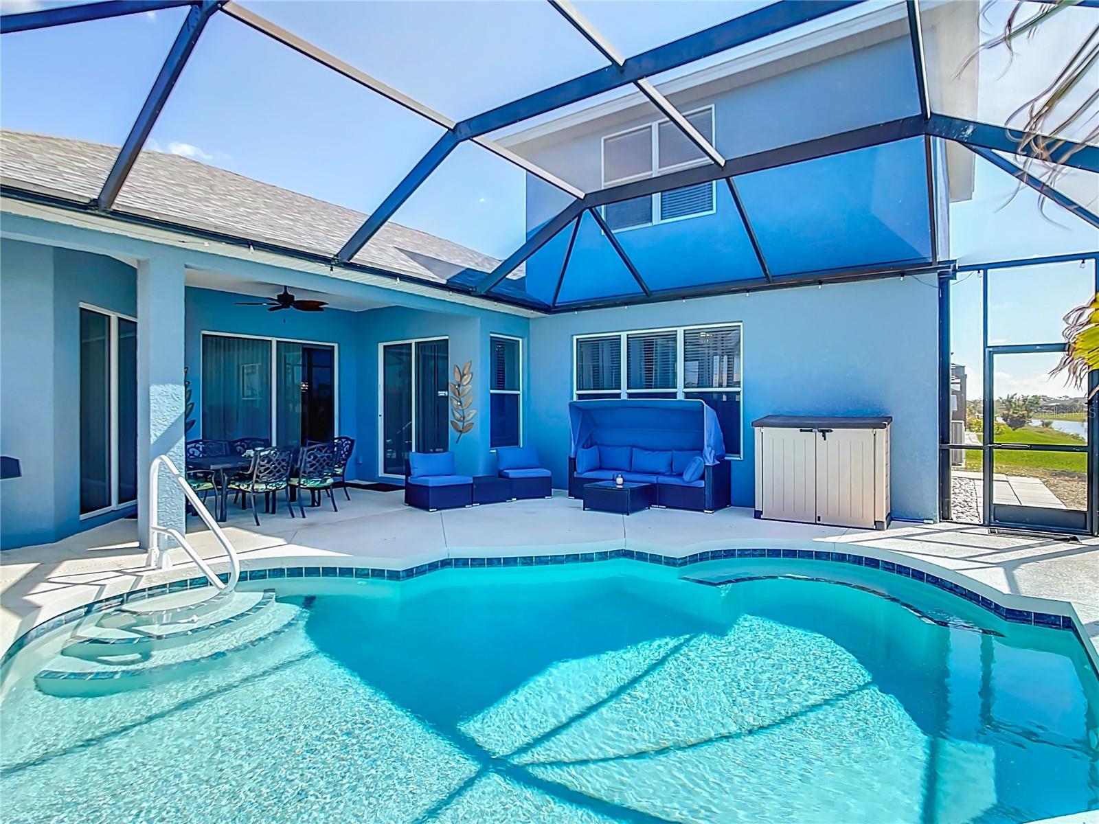 ROTONDA WEST PINE VALLEY - Residential