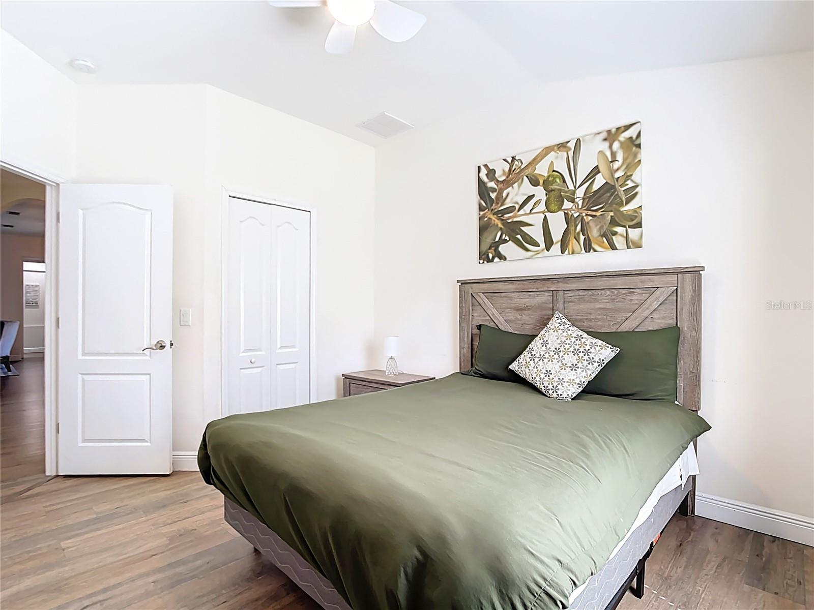 ROTONDA WEST PINE VALLEY - Residential