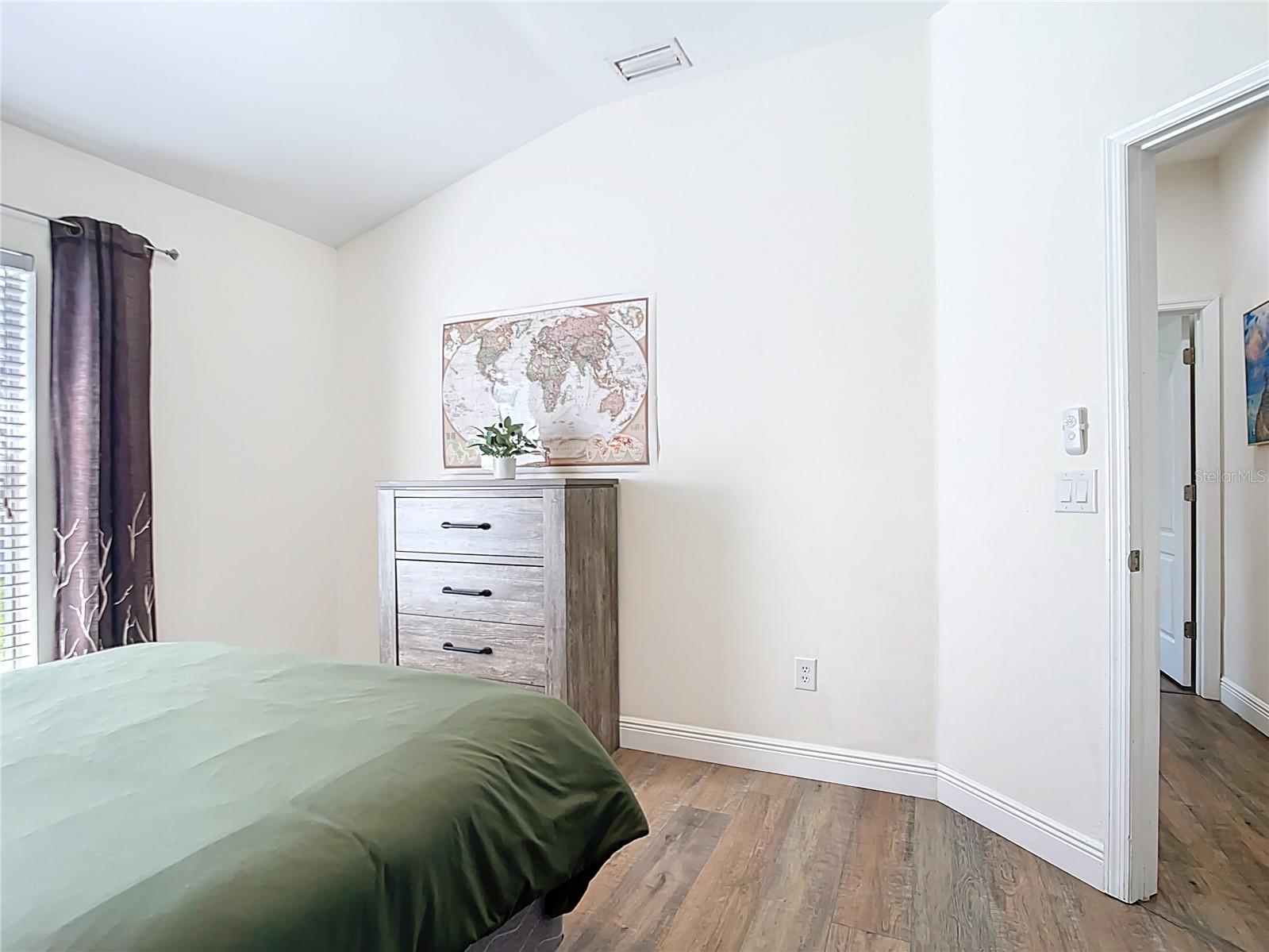 ROTONDA WEST PINE VALLEY - Residential