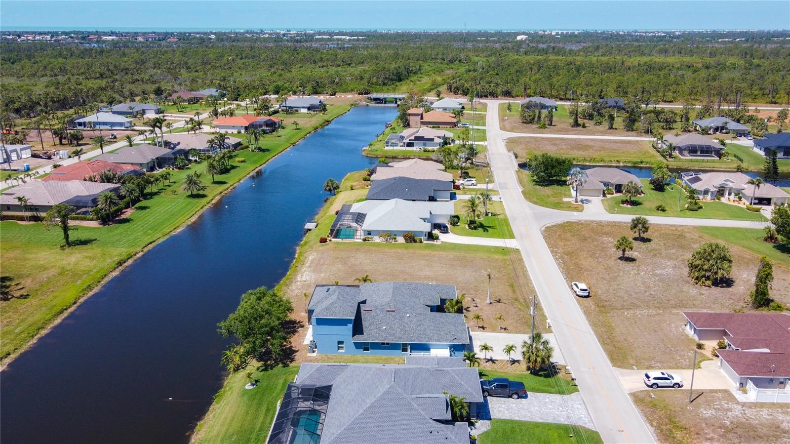 ROTONDA WEST PINE VALLEY - Residential