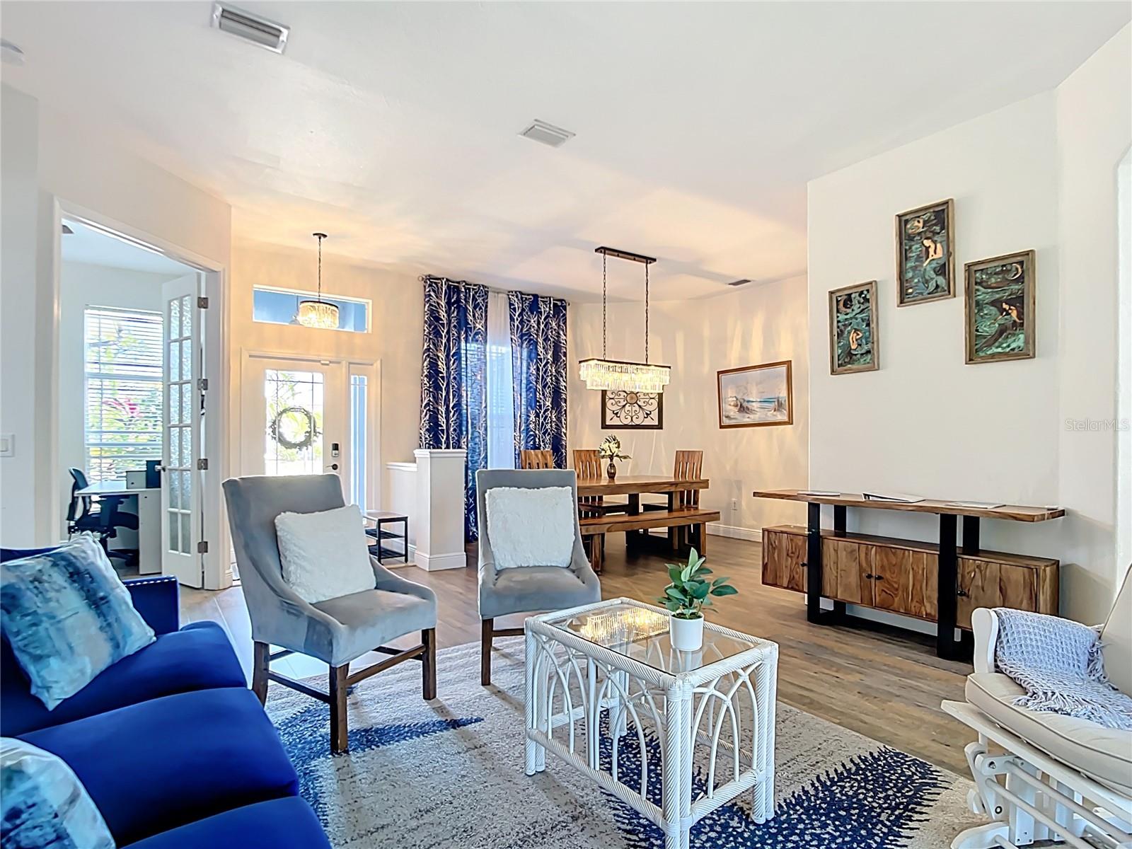 ROTONDA WEST PINE VALLEY - Residential