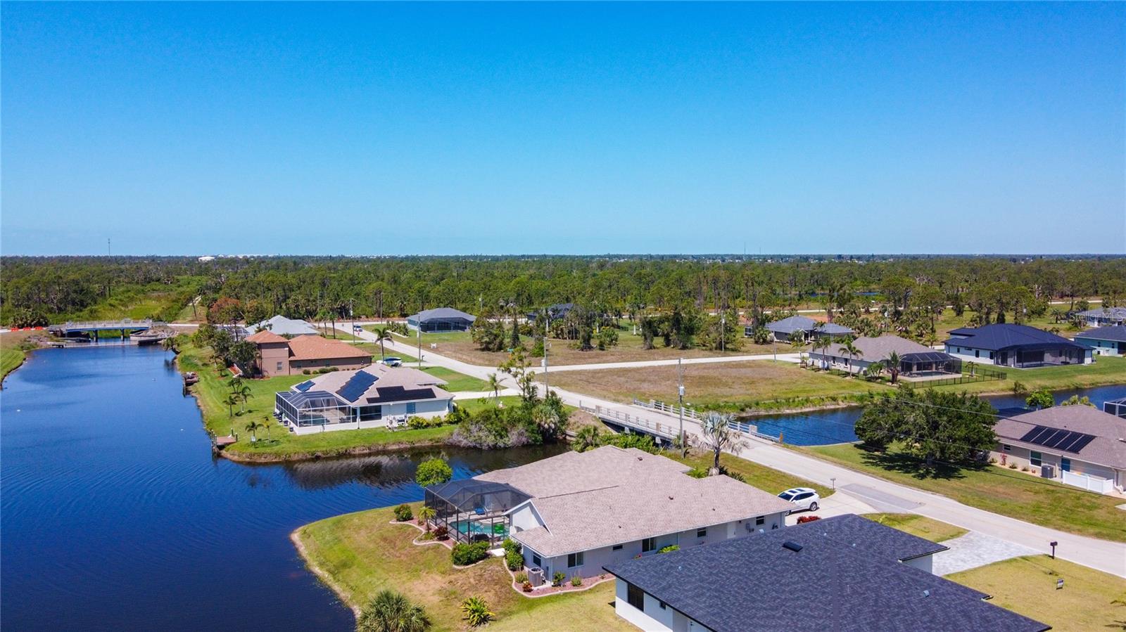 ROTONDA WEST PINE VALLEY - Residential