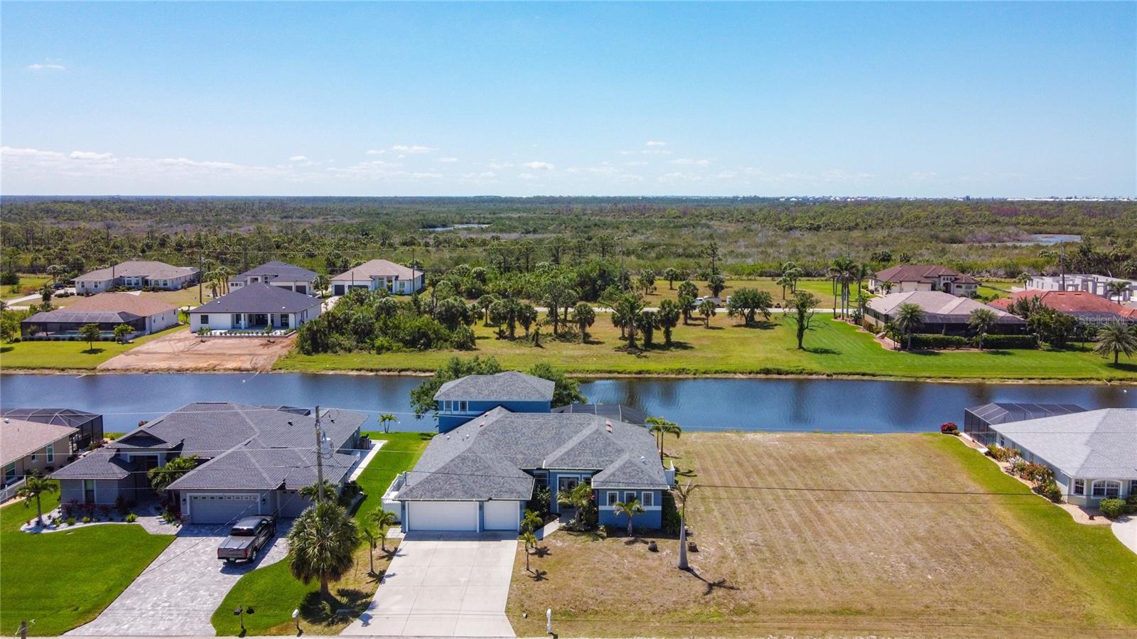 ROTONDA WEST PINE VALLEY - Residential