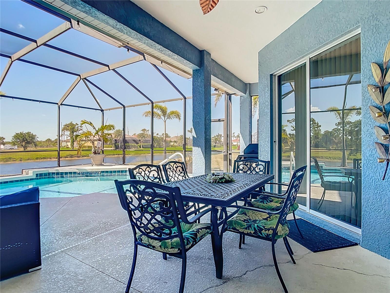 ROTONDA WEST PINE VALLEY - Residential