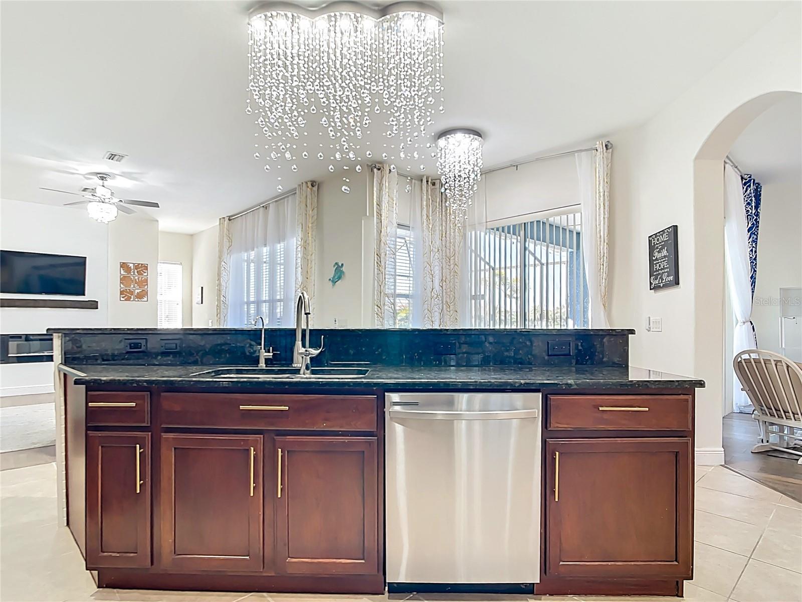 ROTONDA WEST PINE VALLEY - Residential