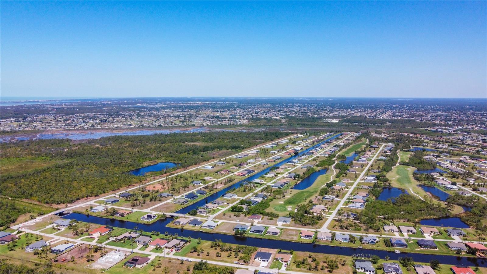 ROTONDA WEST PINE VALLEY - Residential