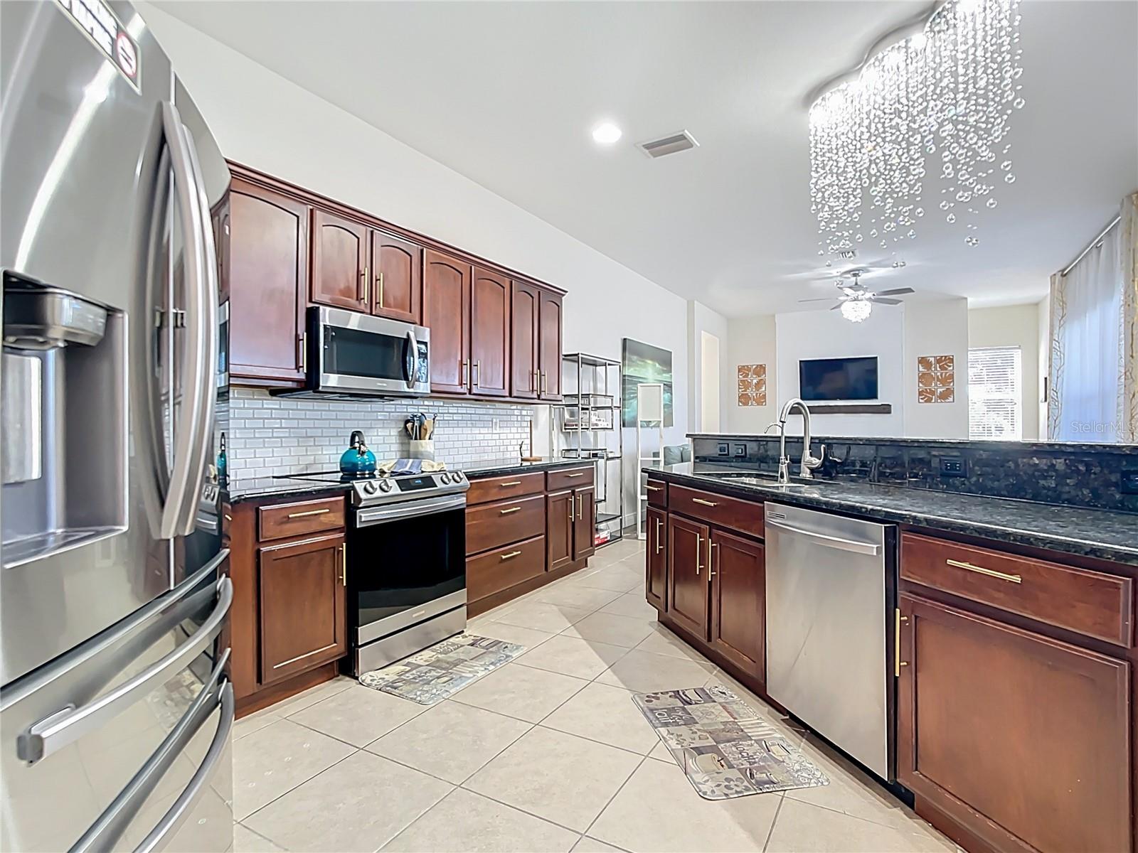 ROTONDA WEST PINE VALLEY - Residential