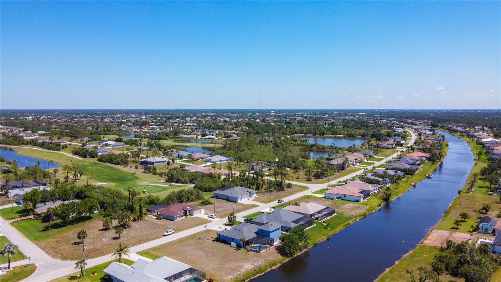 ROTONDA WEST PINE VALLEY - Residential