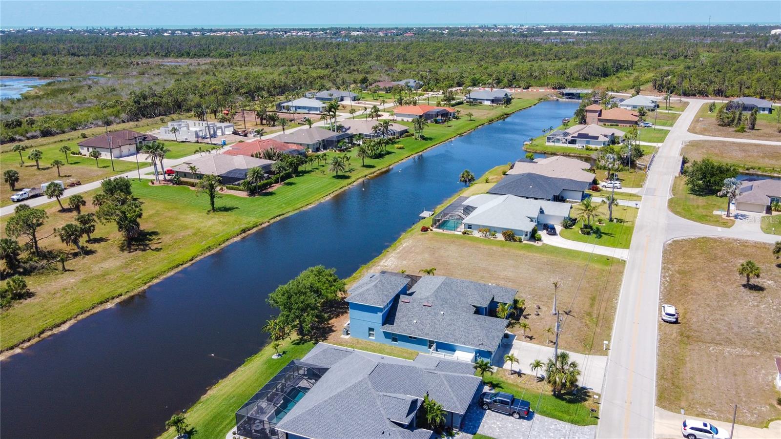 ROTONDA WEST PINE VALLEY - Residential