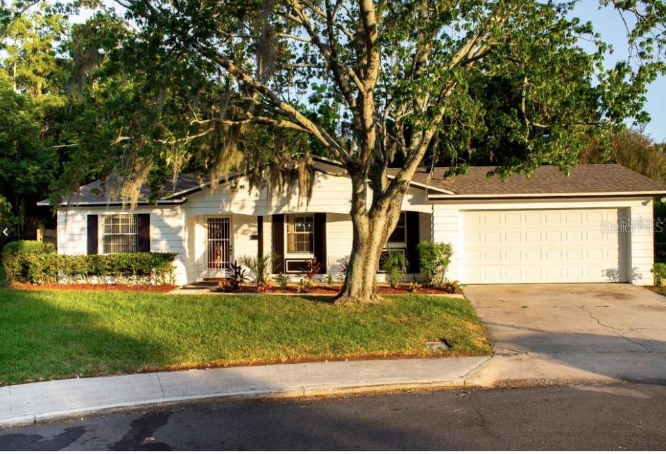 Photo of 2734 Fireside Court, Orlando, FL 32839 (MLS # O6441830)