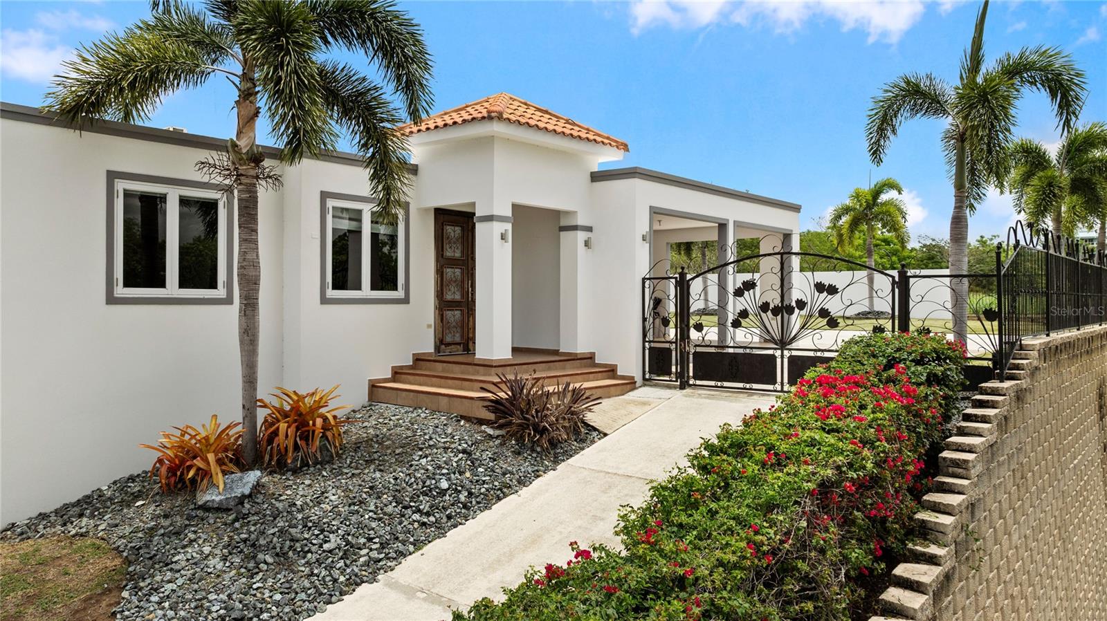 PARAISO DE BOQUERON - Residential