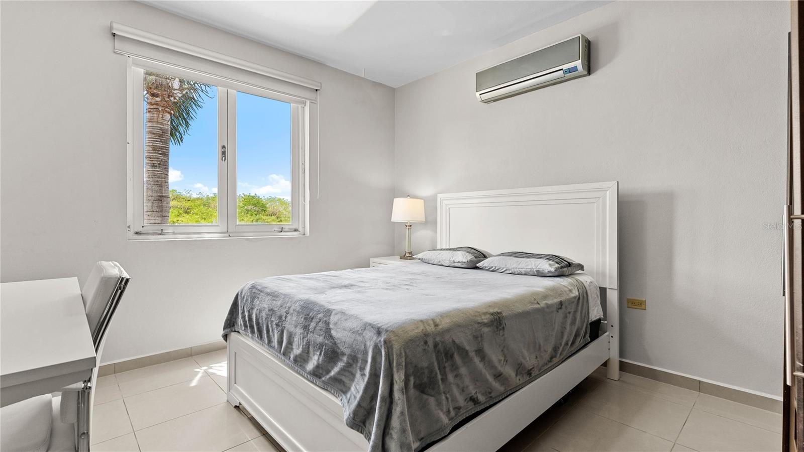 PARAISO DE BOQUERON - Residential