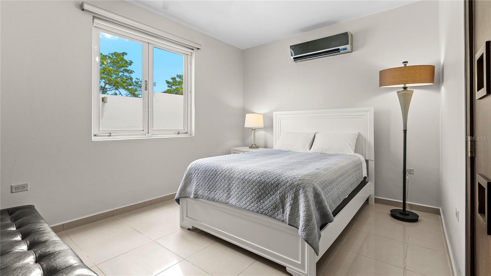 PARAISO DE BOQUERON - Residential