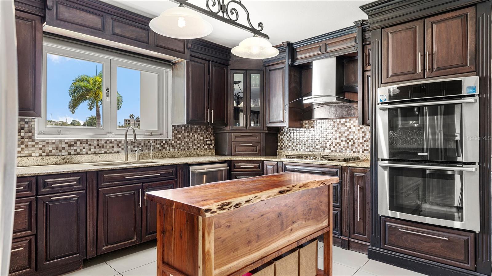 PARAISO DE BOQUERON - Residential