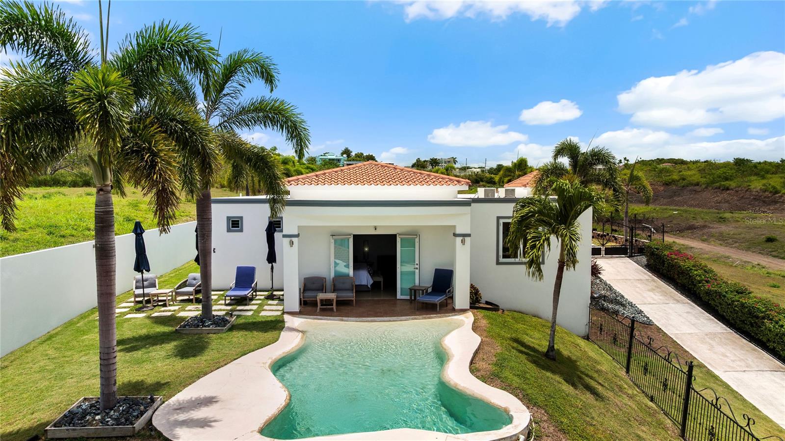 PARAISO DE BOQUERON - Residential