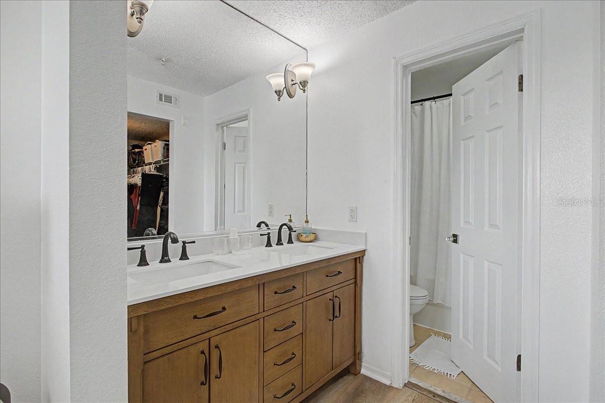 AUDUBON CONDO AT FEATHER SOUND - Residential