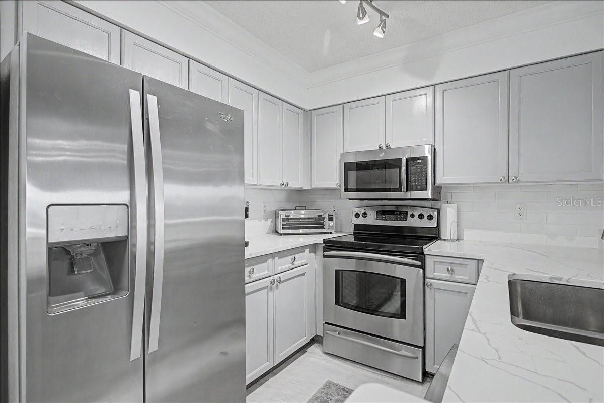 AUDUBON CONDO AT FEATHER SOUND - Residential