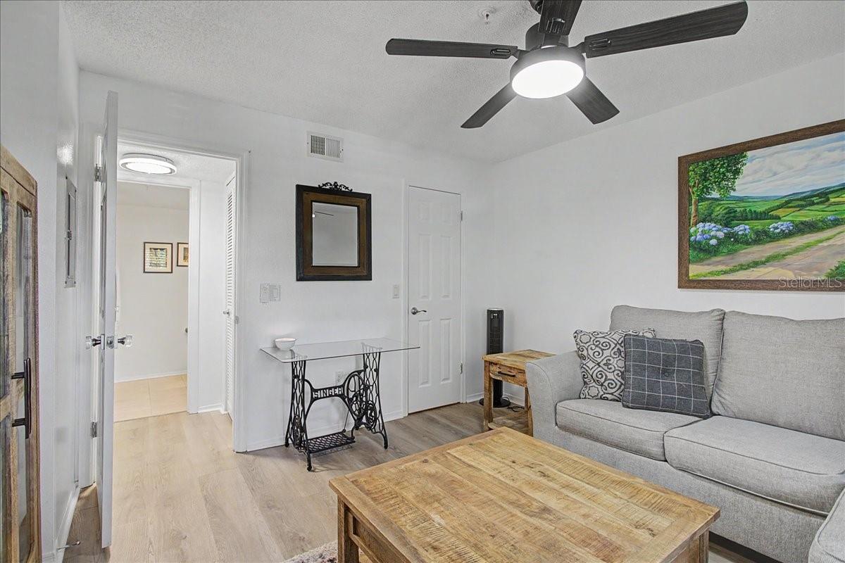 AUDUBON CONDO AT FEATHER SOUND - Residential