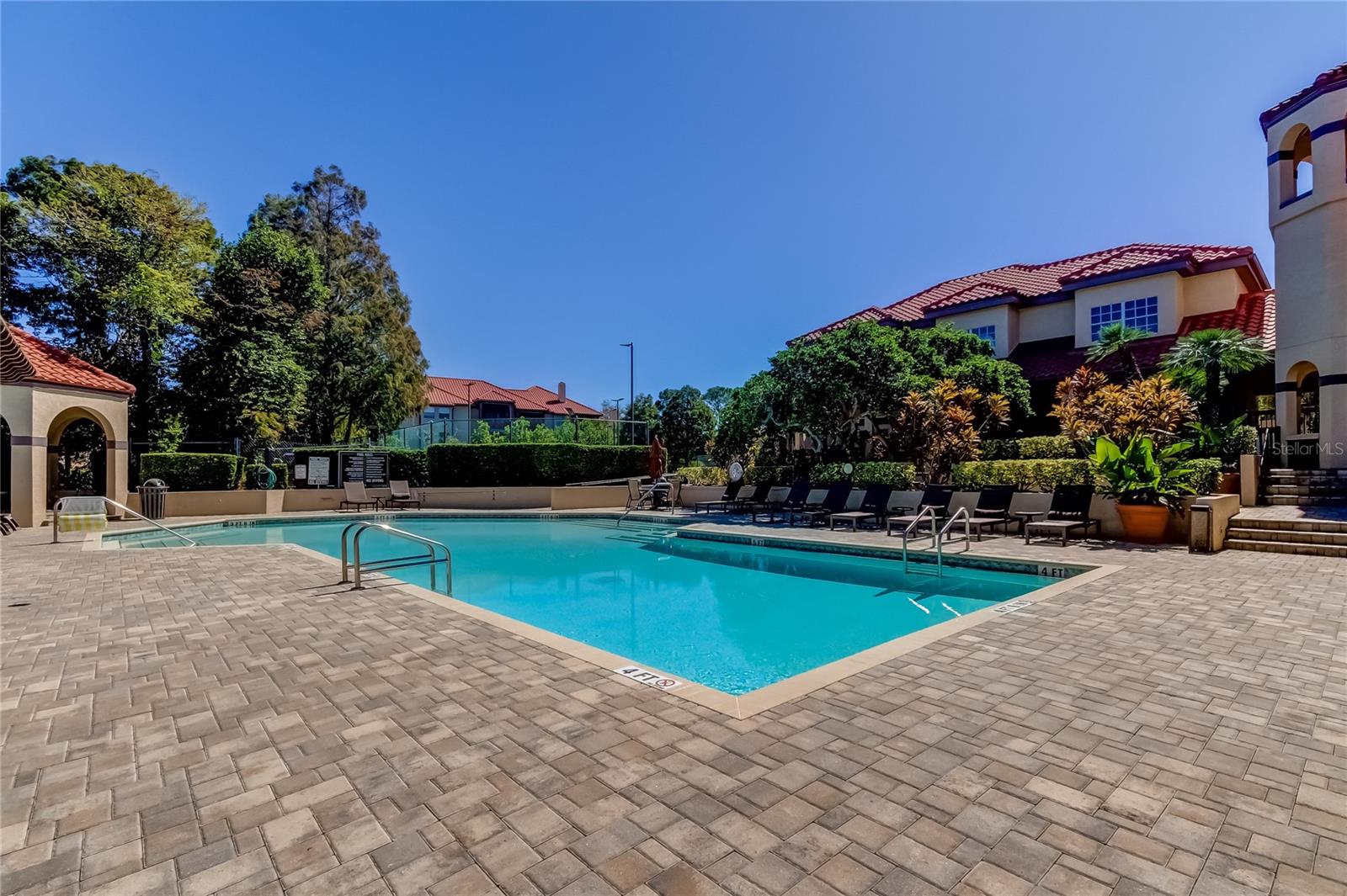 AUDUBON CONDO AT FEATHER SOUND - Residential