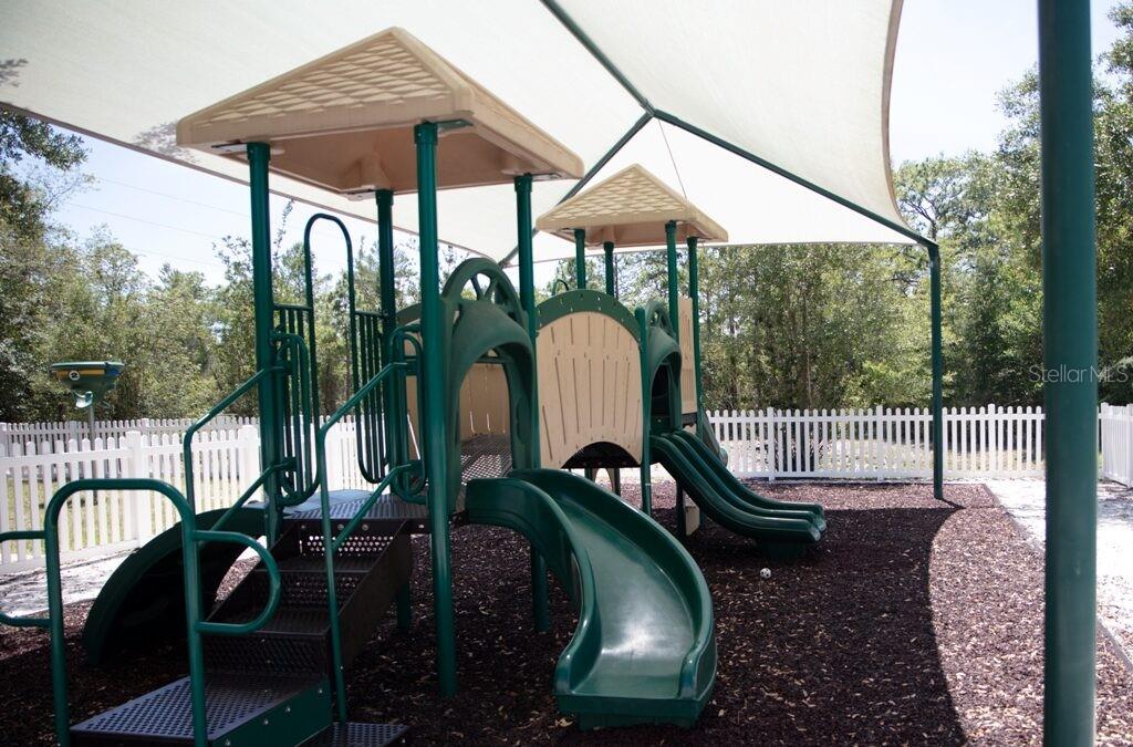 PINE RIDGE UNIT 03 - Residential