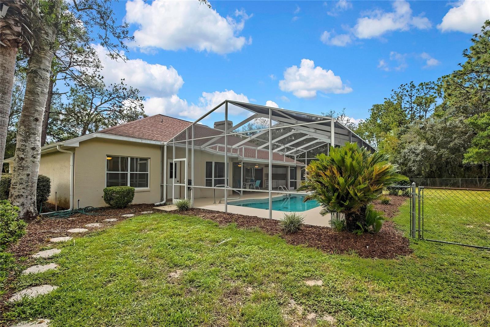 PINE RIDGE UNIT 03 - Residential
