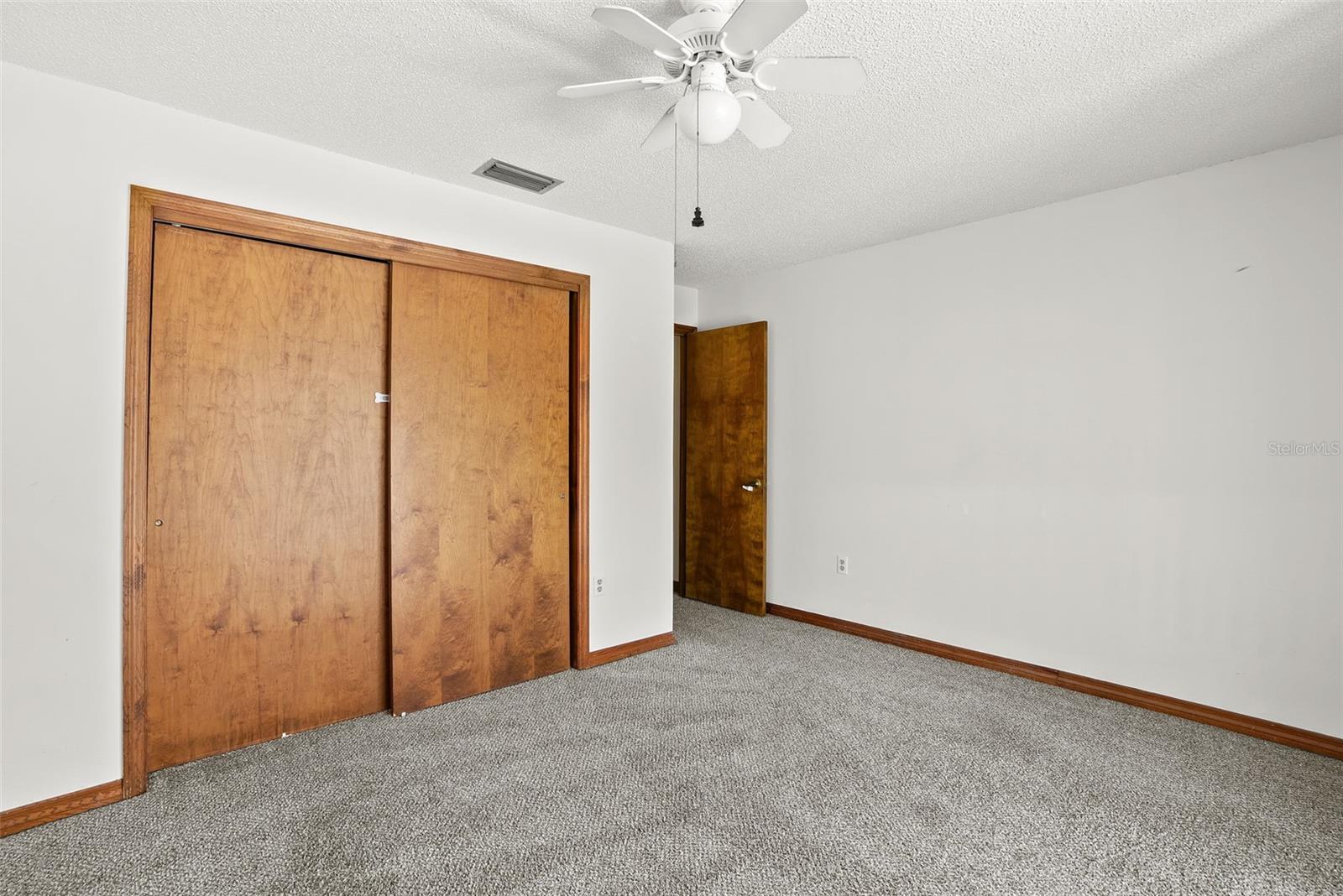 SPRING HILL - Residential Lease