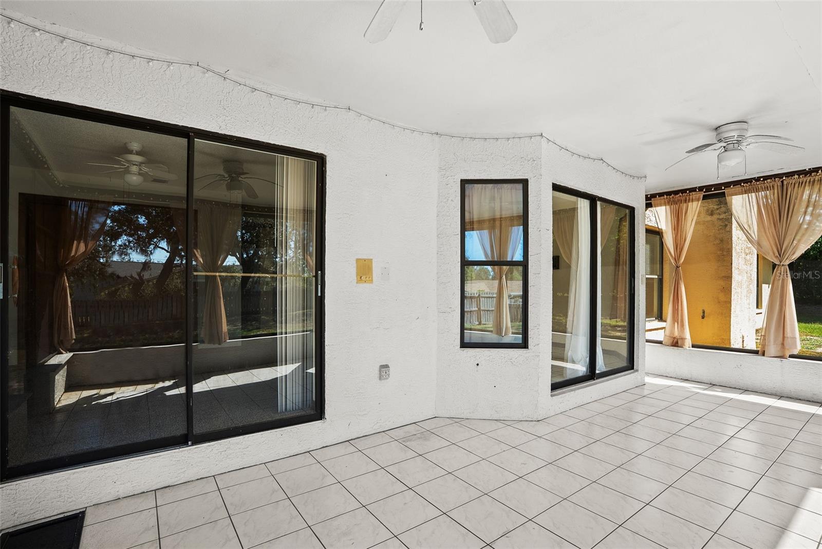 SPRING HILL - Residential Lease