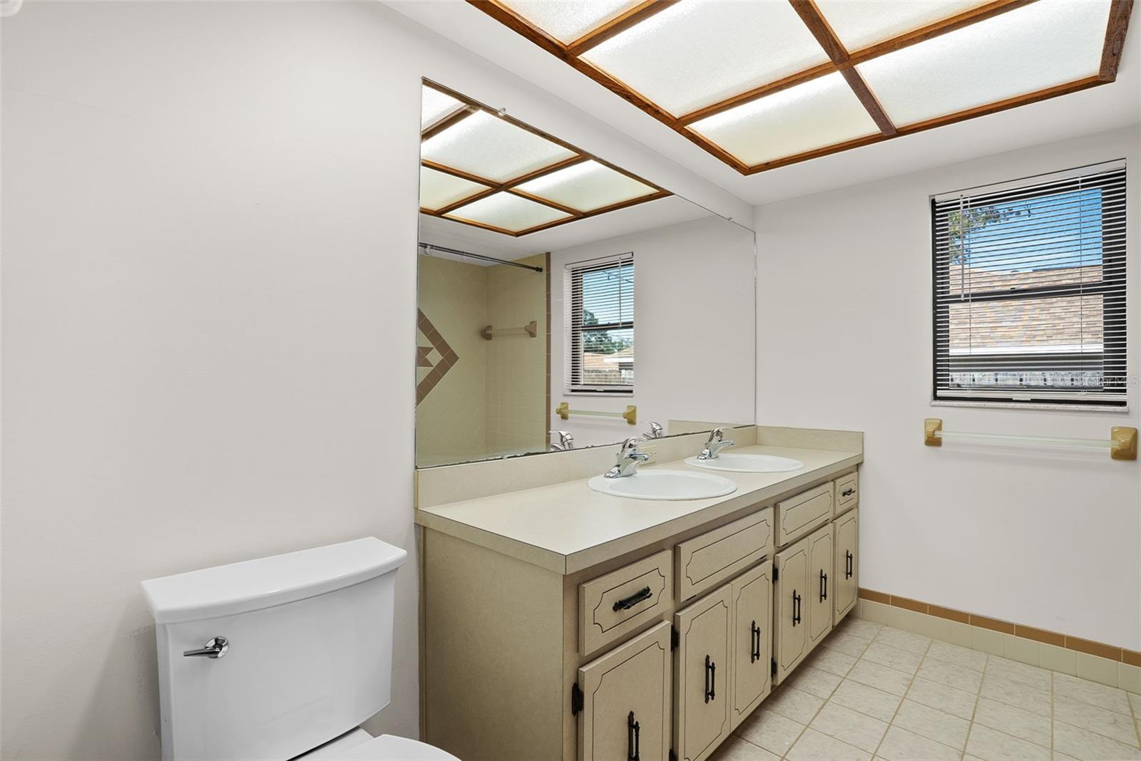 SPRING HILL - Residential Lease