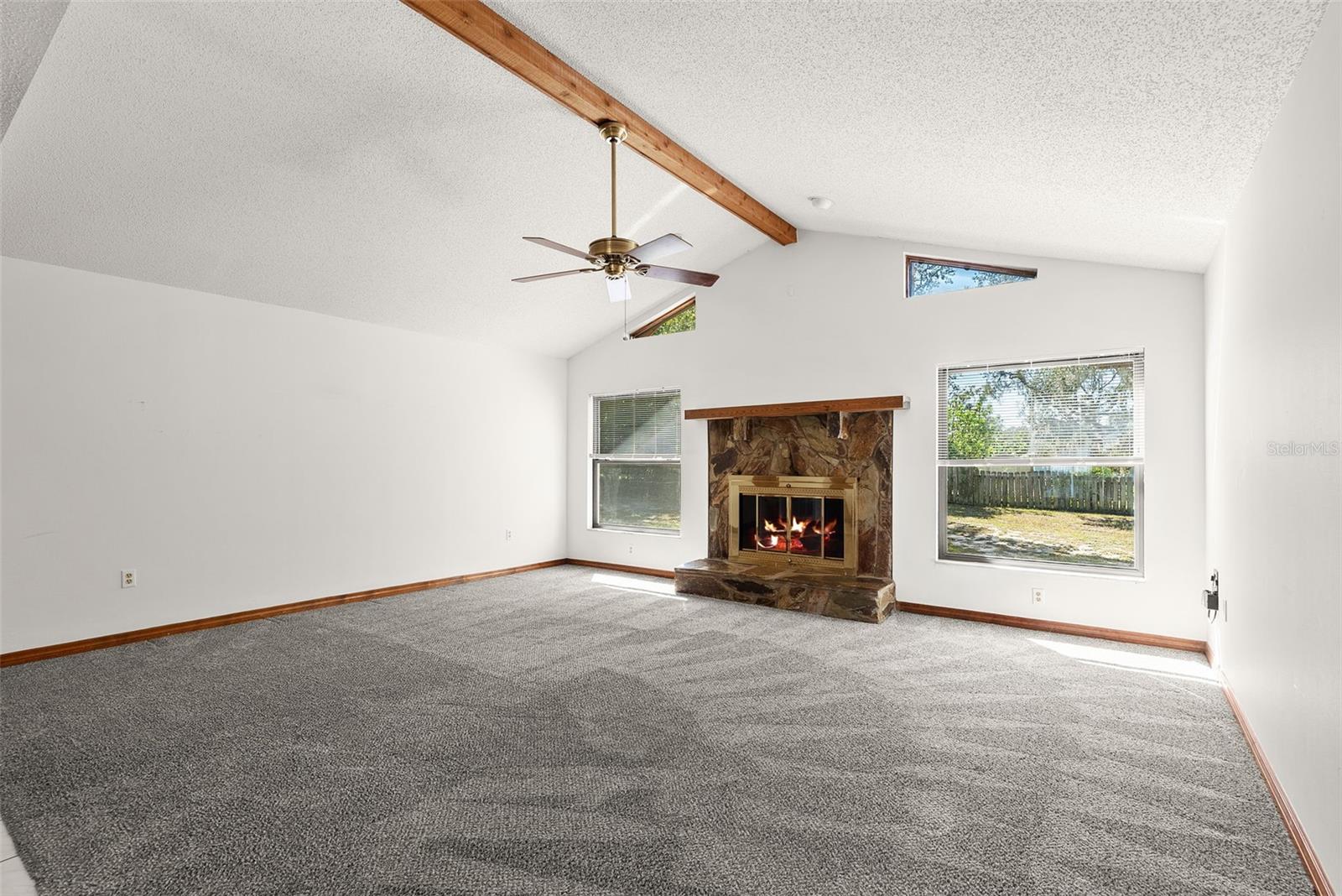 SPRING HILL - Residential Lease