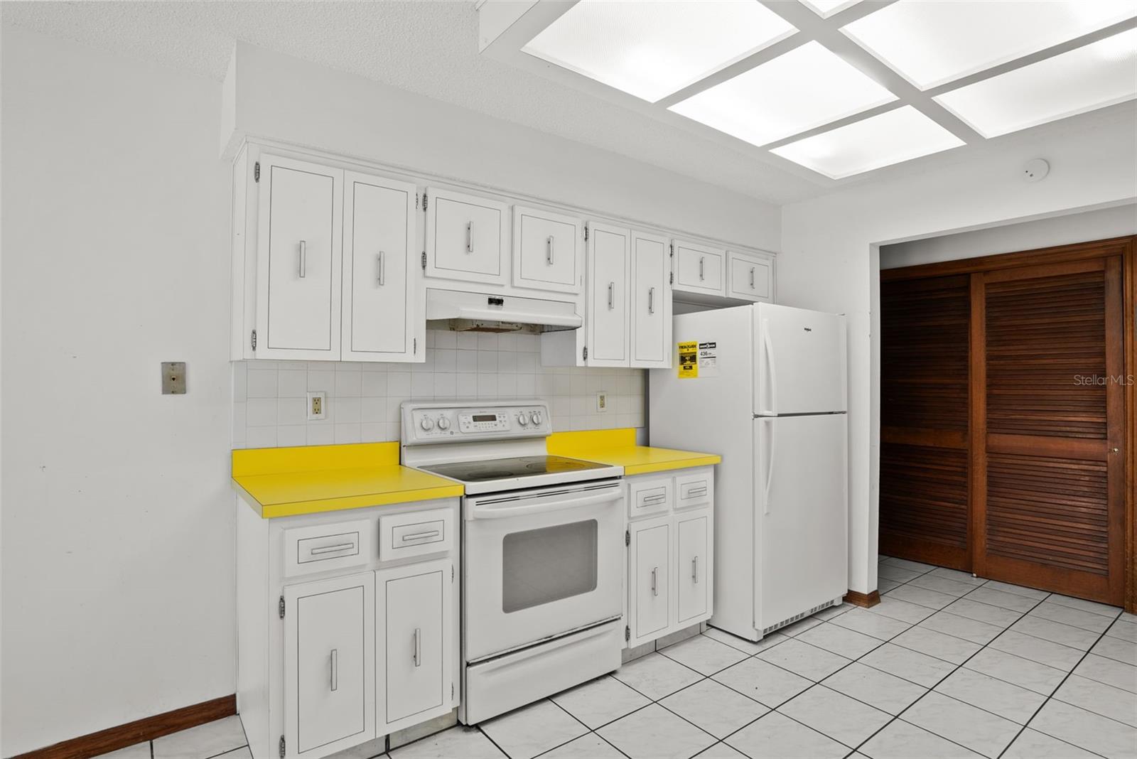 SPRING HILL - Residential Lease