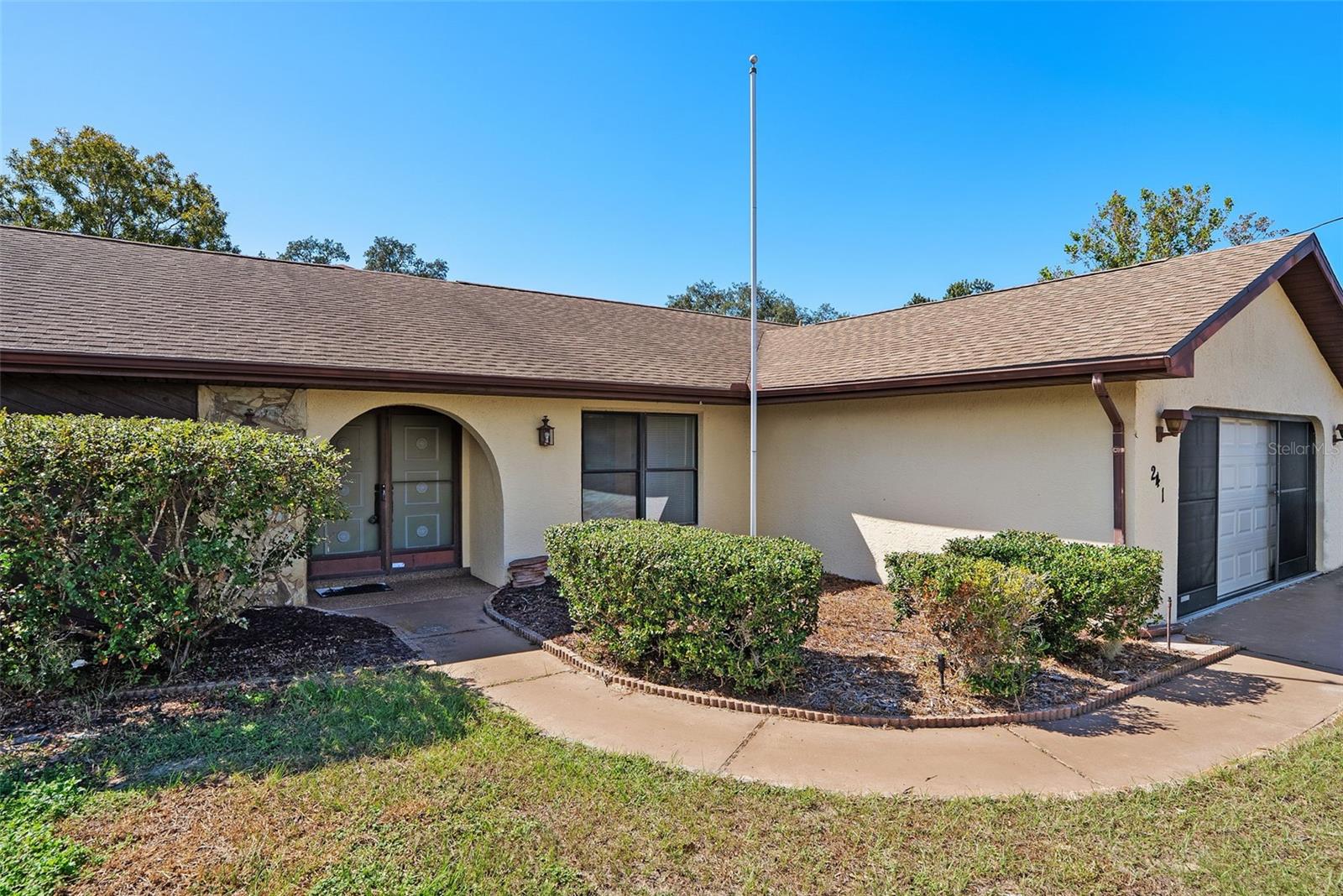 SPRING HILL - Residential Lease