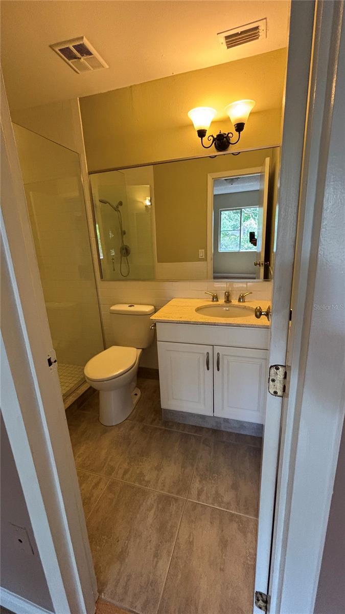 HIDDEN LAKE VILLAGE - Residential