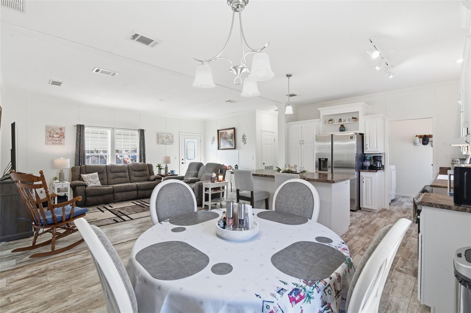 PIGEON HEAVEN - Residential