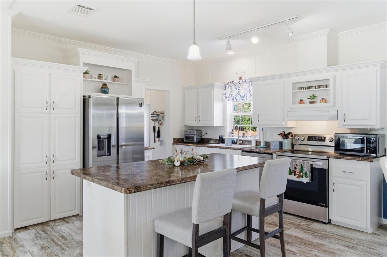 PIGEON HEAVEN - Residential