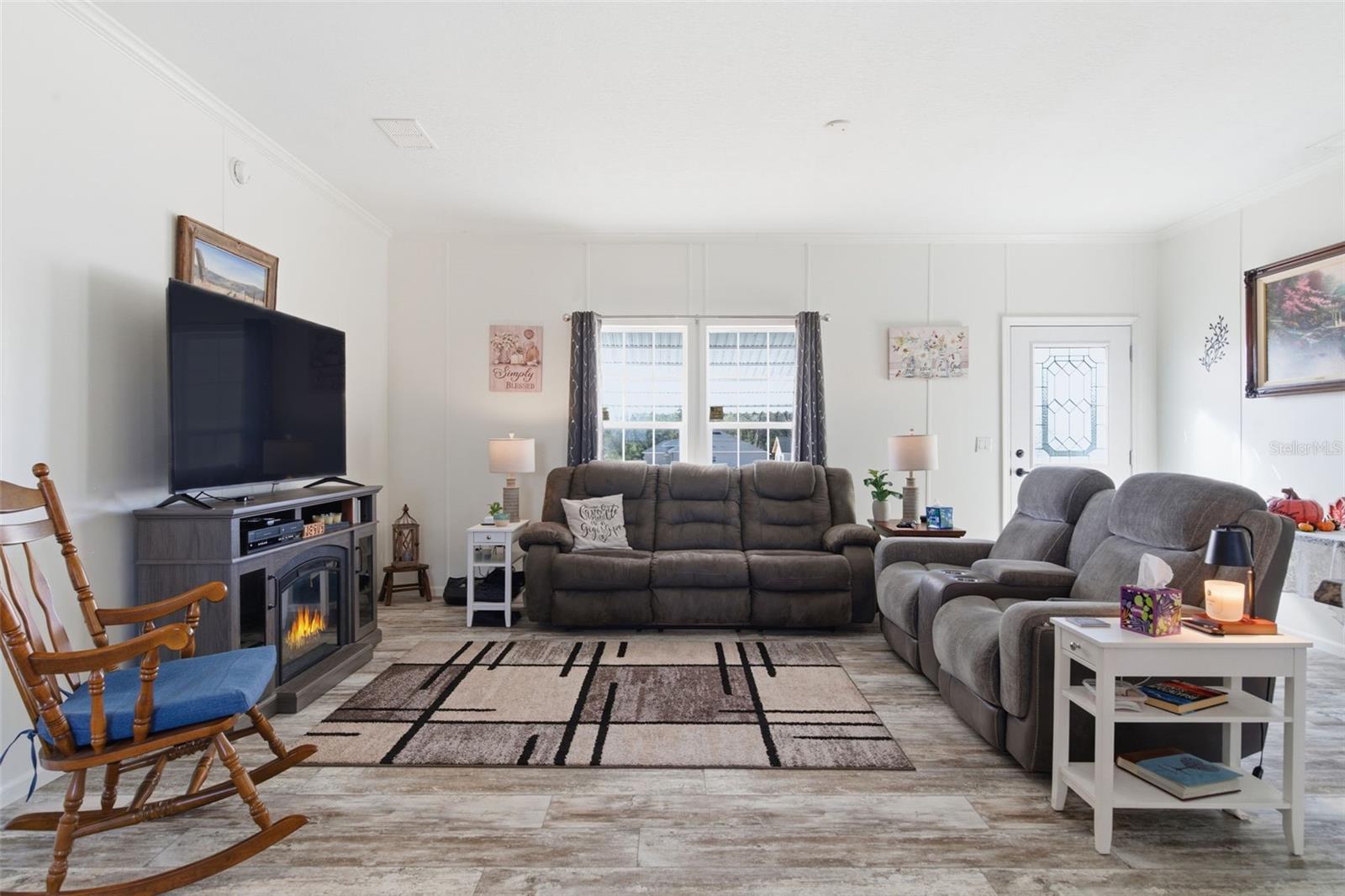 PIGEON HEAVEN - Residential