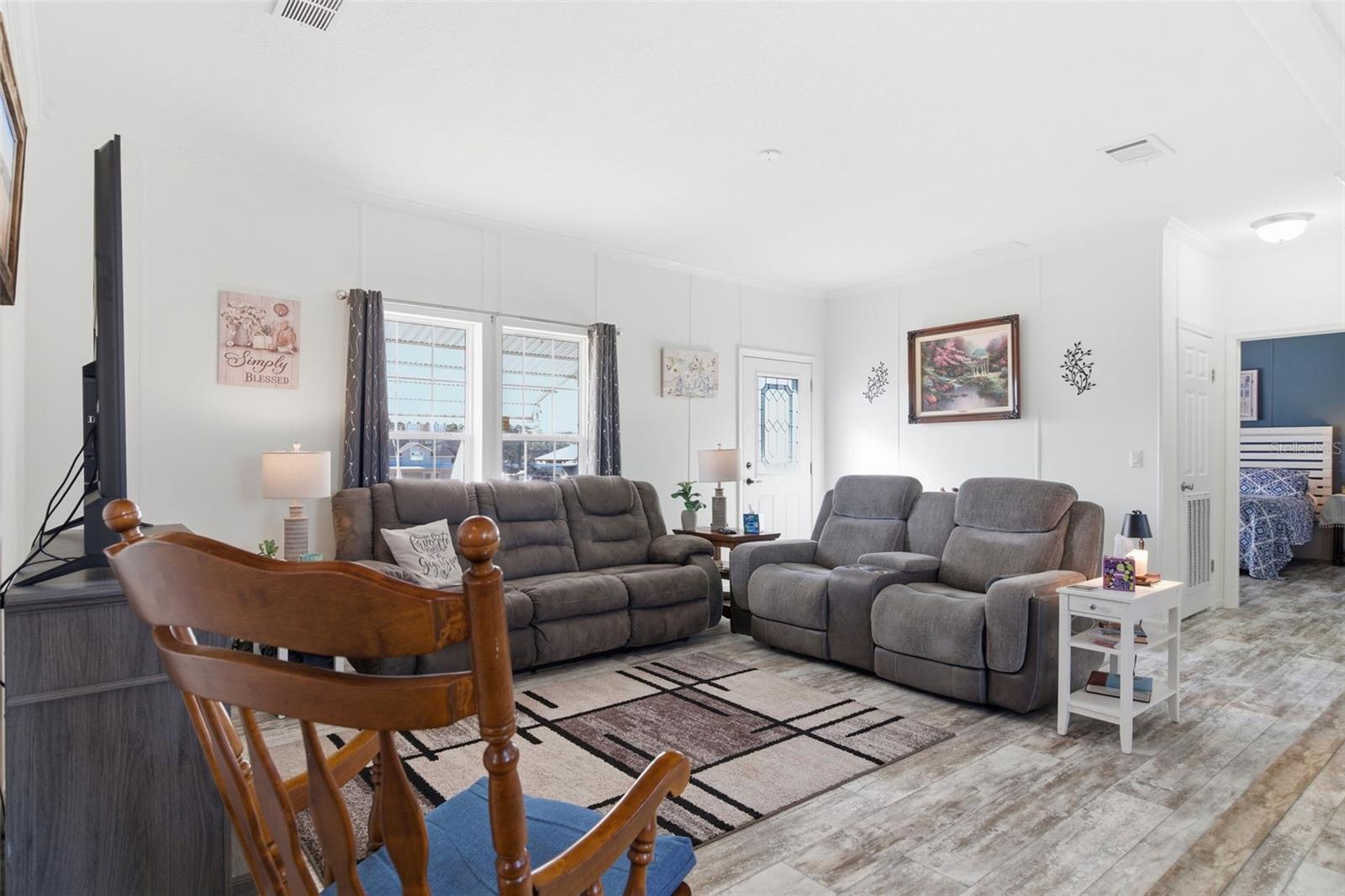 PIGEON HEAVEN - Residential