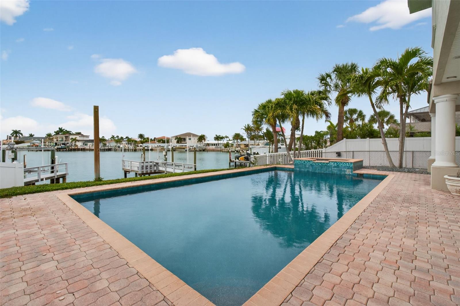 SOUTH CSWY ISLE YACHT CLUB 2ND ADD - Residential