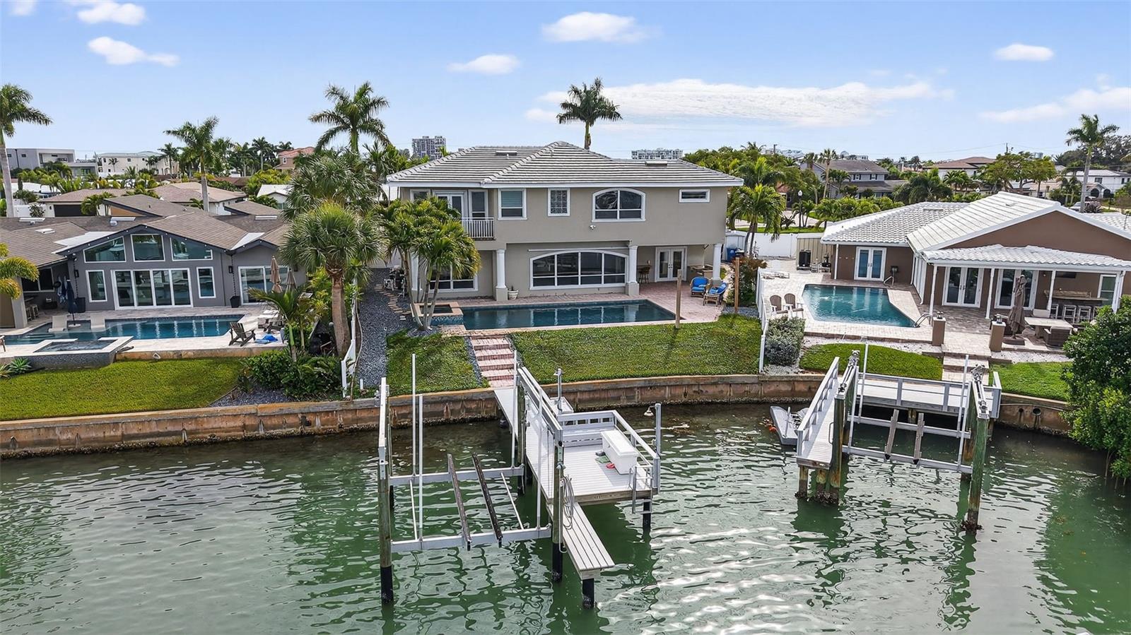 SOUTH CSWY ISLE YACHT CLUB 2ND ADD - Residential