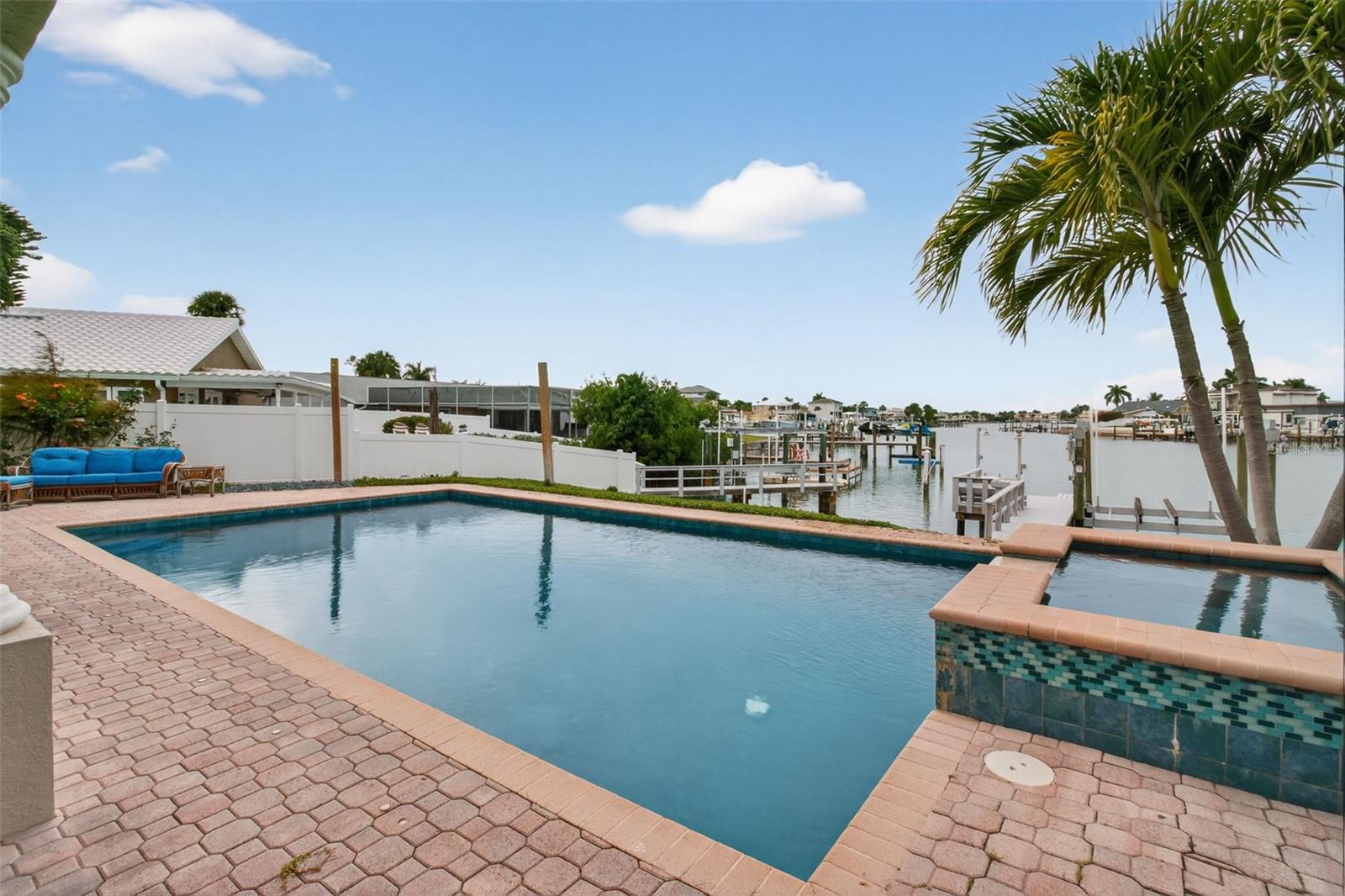 SOUTH CSWY ISLE YACHT CLUB 2ND ADD - Residential