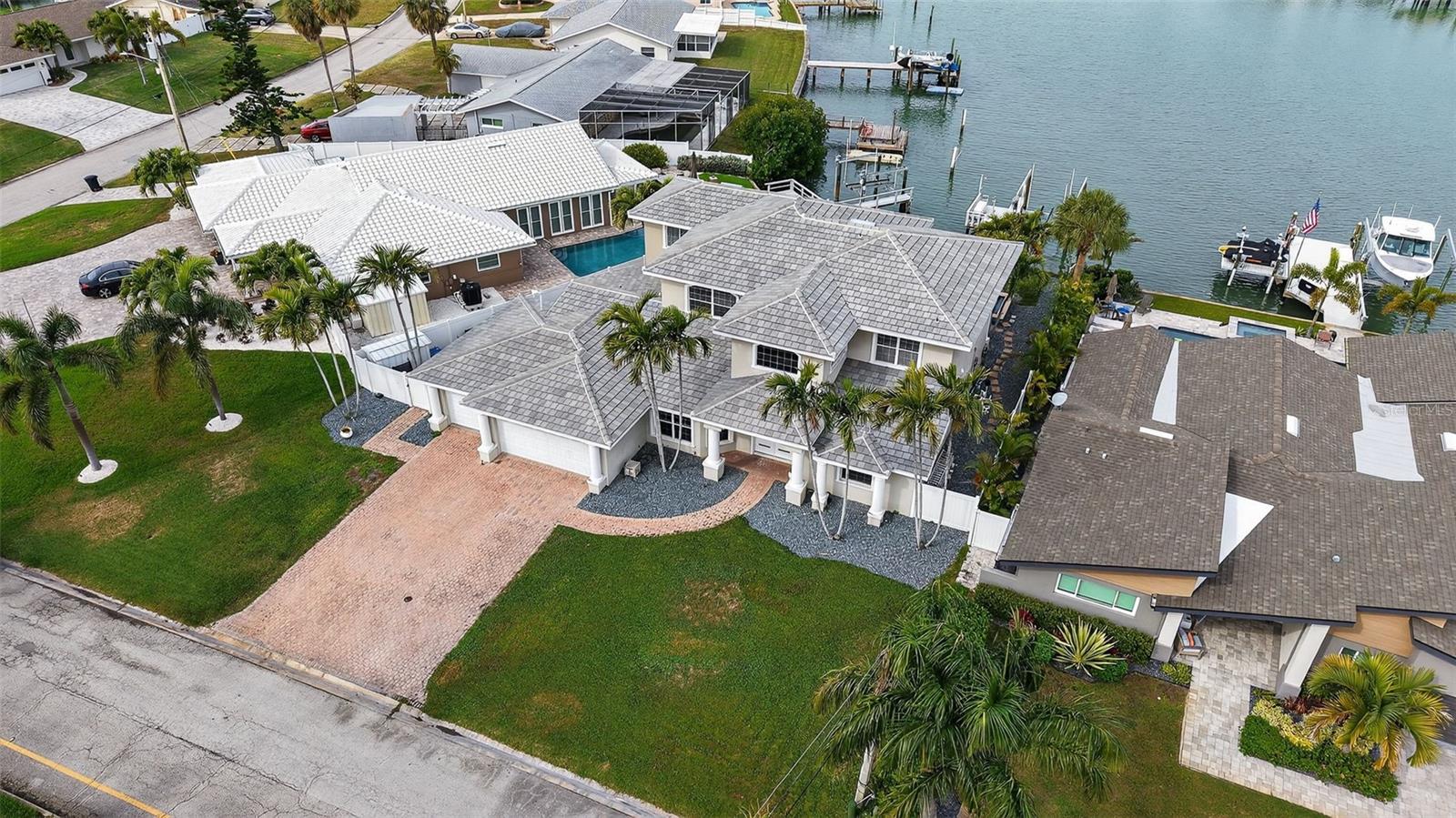 SOUTH CSWY ISLE YACHT CLUB 2ND ADD - Residential