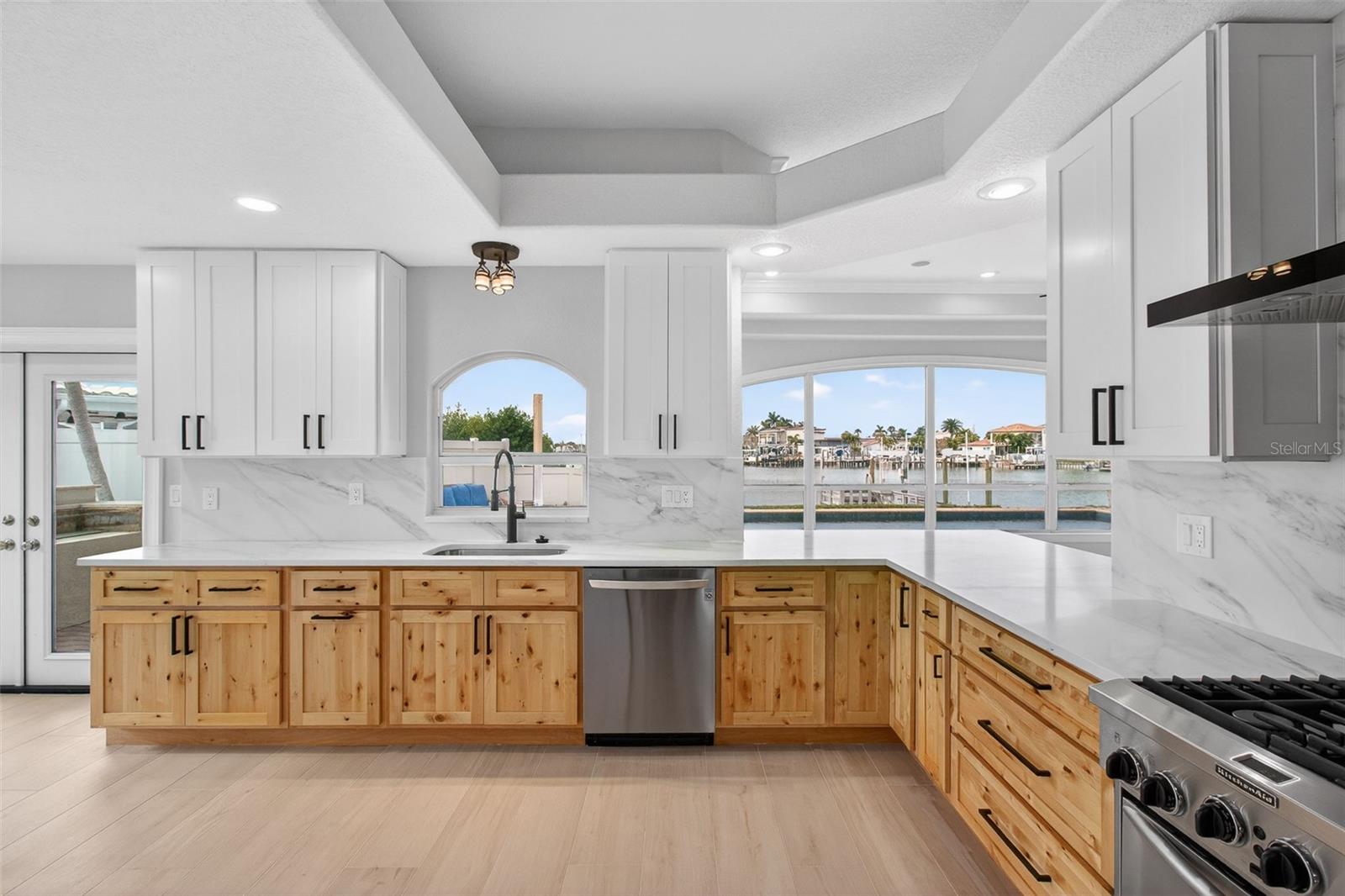 SOUTH CSWY ISLE YACHT CLUB 2ND ADD - Residential