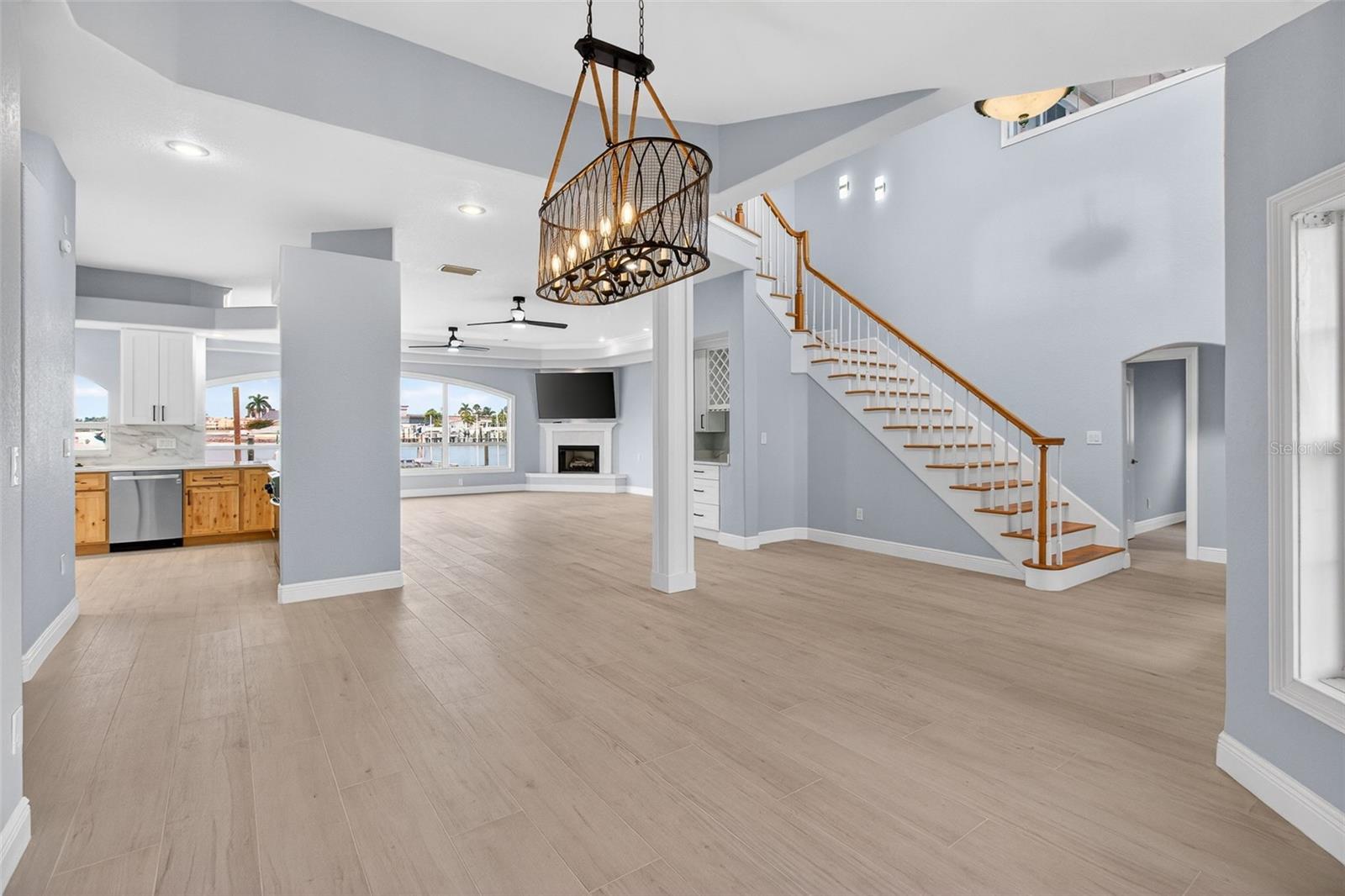 SOUTH CSWY ISLE YACHT CLUB 2ND ADD - Residential