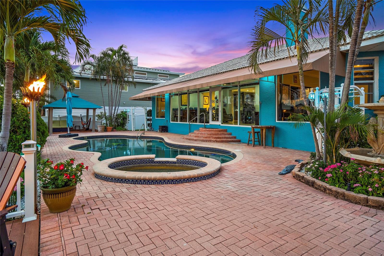 TIERRA VERDE UNIT 1 1ST REP - Residential