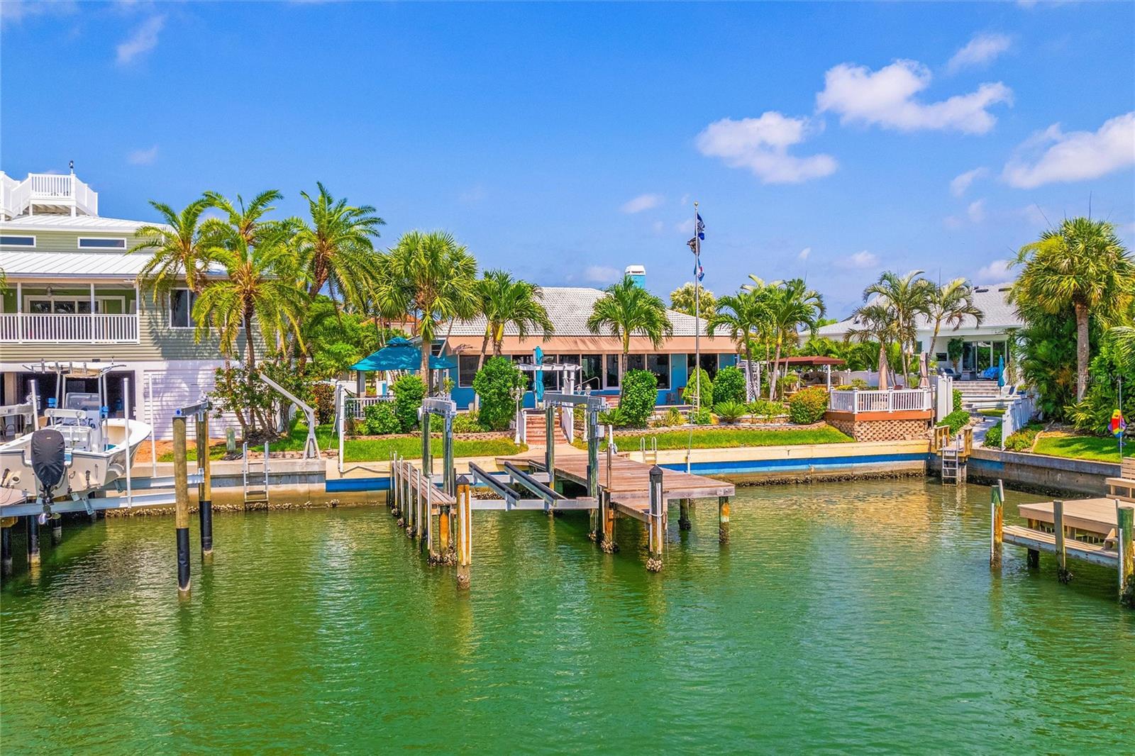 TIERRA VERDE UNIT 1 1ST REP - Residential