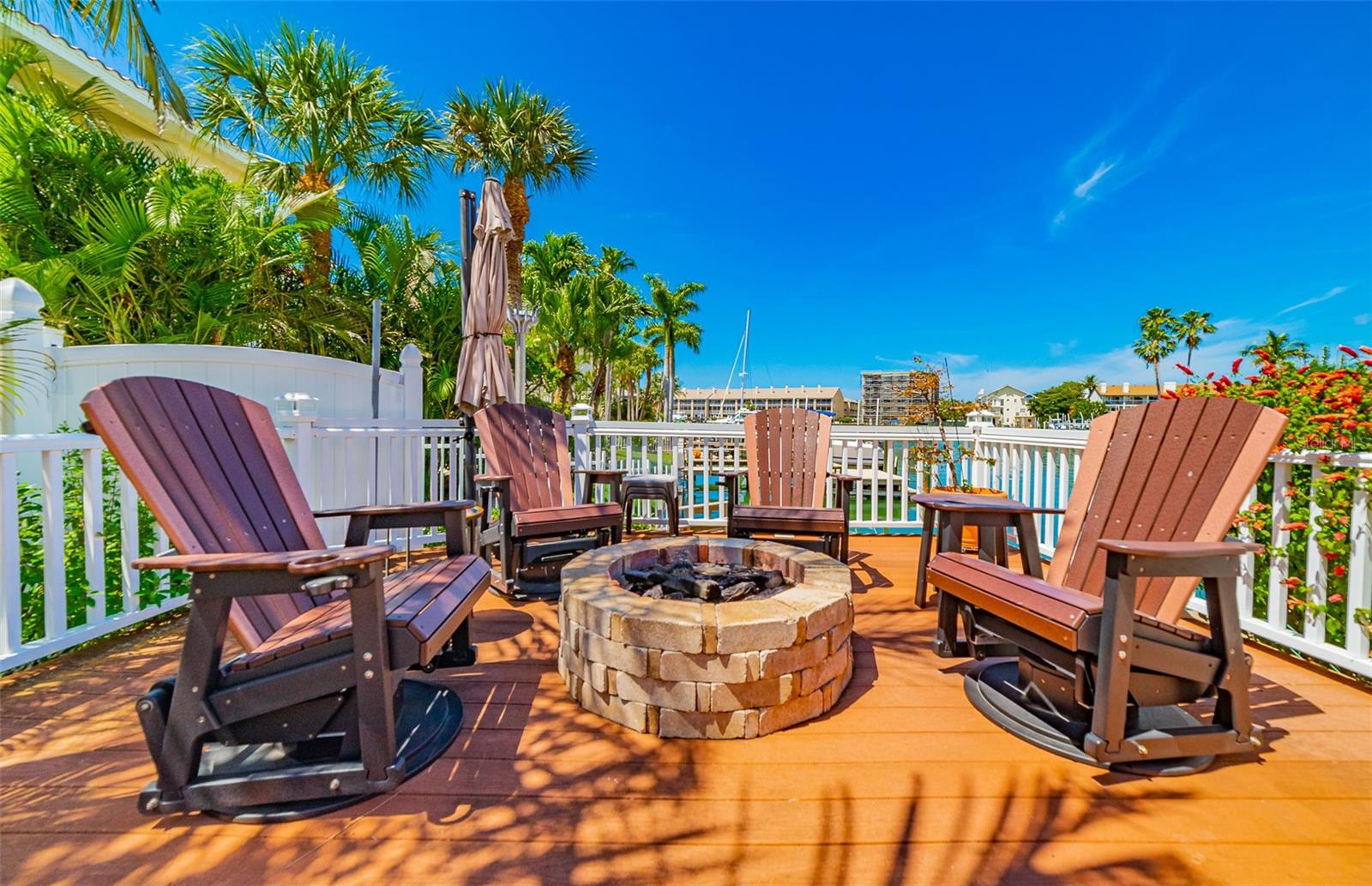 TIERRA VERDE UNIT 1 1ST REP - Residential