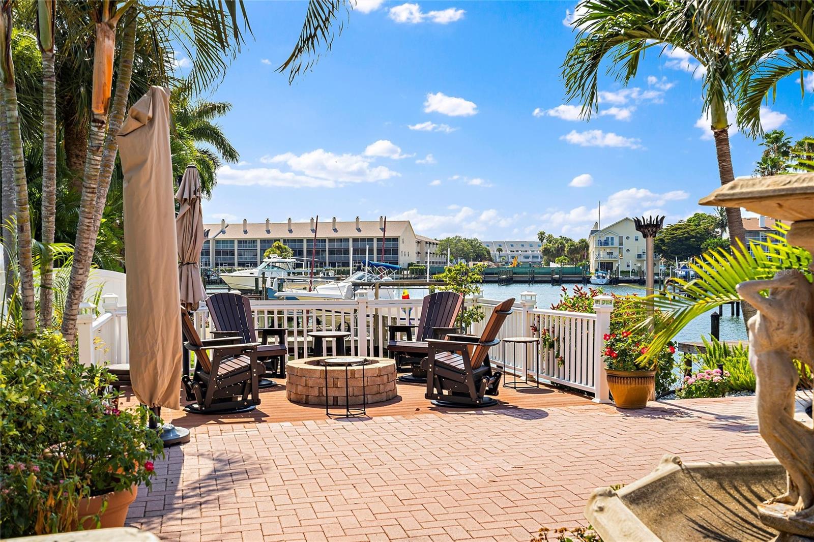 TIERRA VERDE UNIT 1 1ST REP - Residential