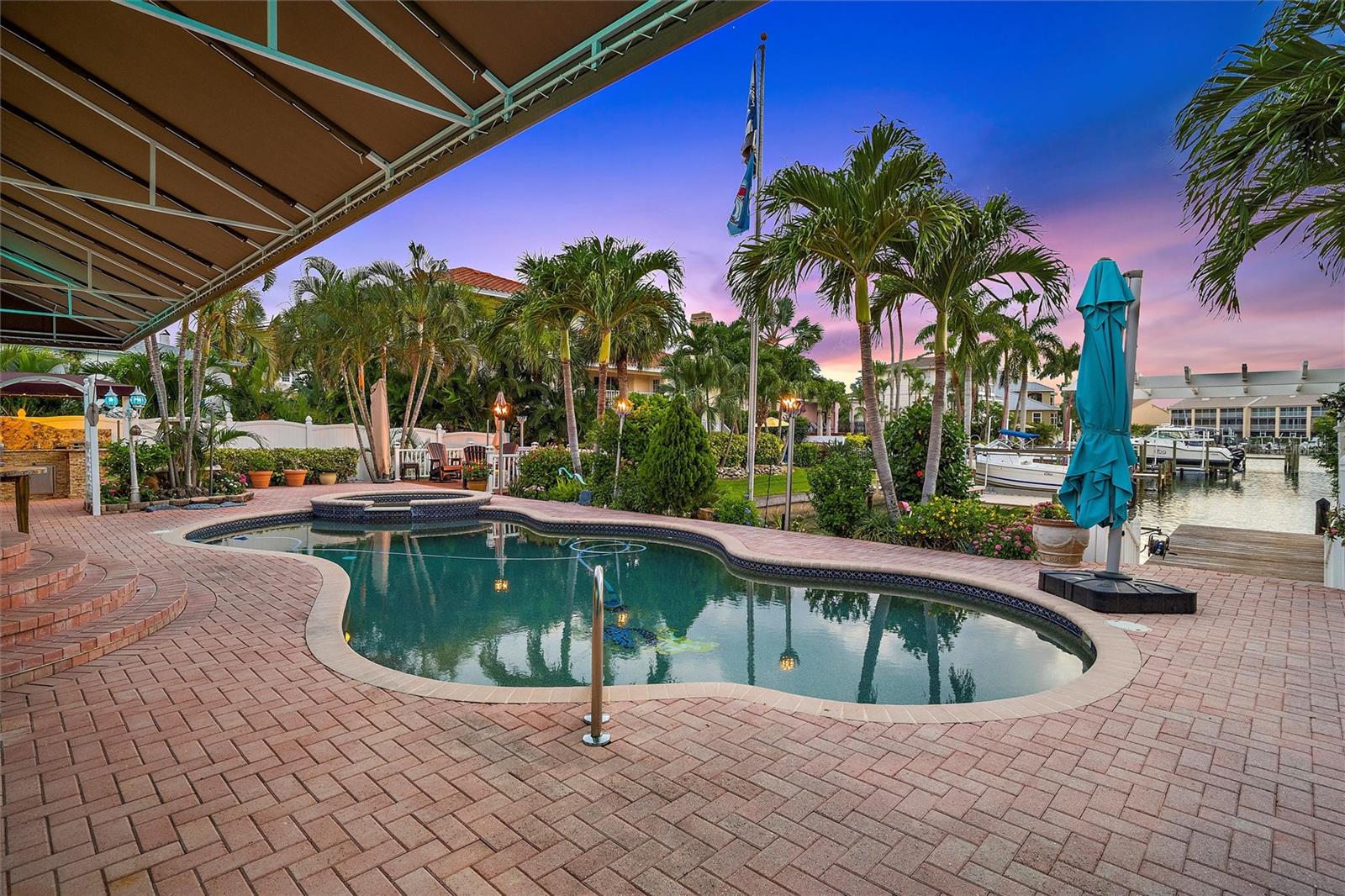 TIERRA VERDE UNIT 1 1ST REP - Residential